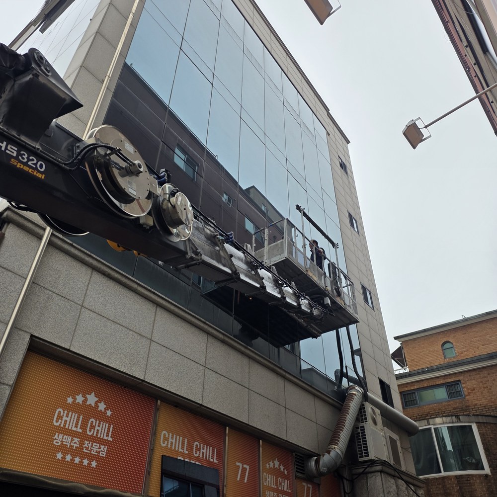 산청 스카이차 외벽 작업 현장